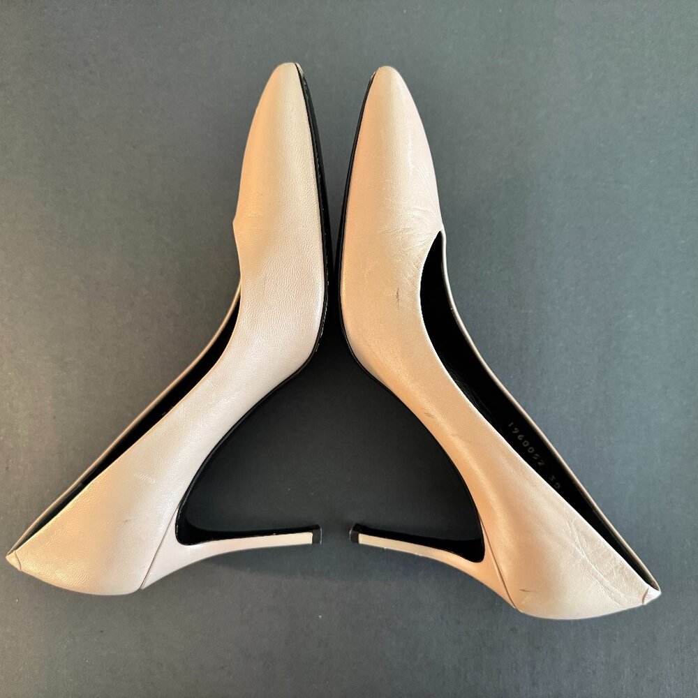 Classic nude leather pumps by Giuseppe Zanotti ($850 new!)
